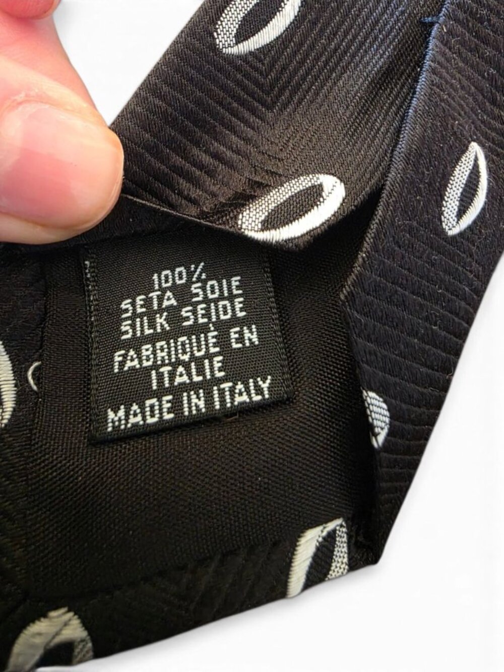Hugo Boss Men’s Silk Tie Black White Geometric Oval Print Made in Italy - Picture 8 of 11
